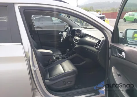 2021 Hyundai Tucson Ultimate z USA, uszkodzony, nr VIN KM8J3CAL3MU384663